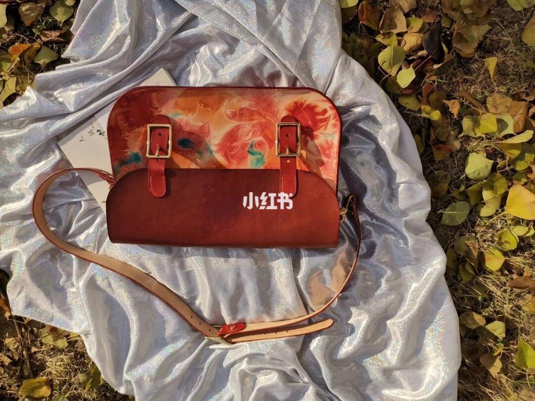 滿心工藝-手工皮革制品. 用料:a級植鞣牛皮,黃銅五金. 純手工磨制.