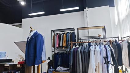 重慶高端商務西服量身定制,免費上門量體